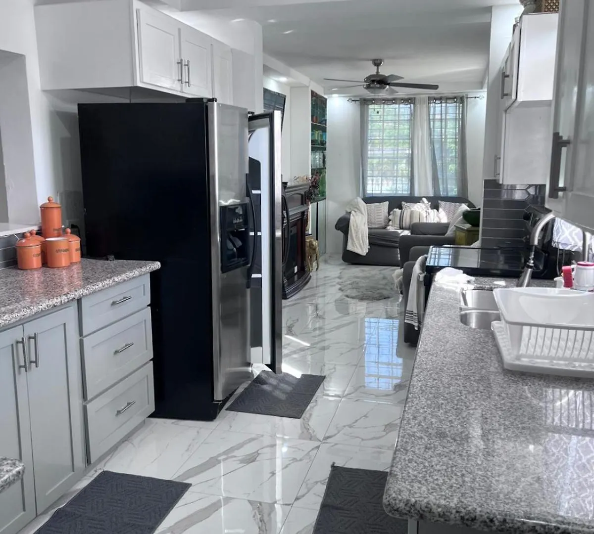 Apartmán 11Onessex1 In The Heart Of Kingston Ja Dn Vacations